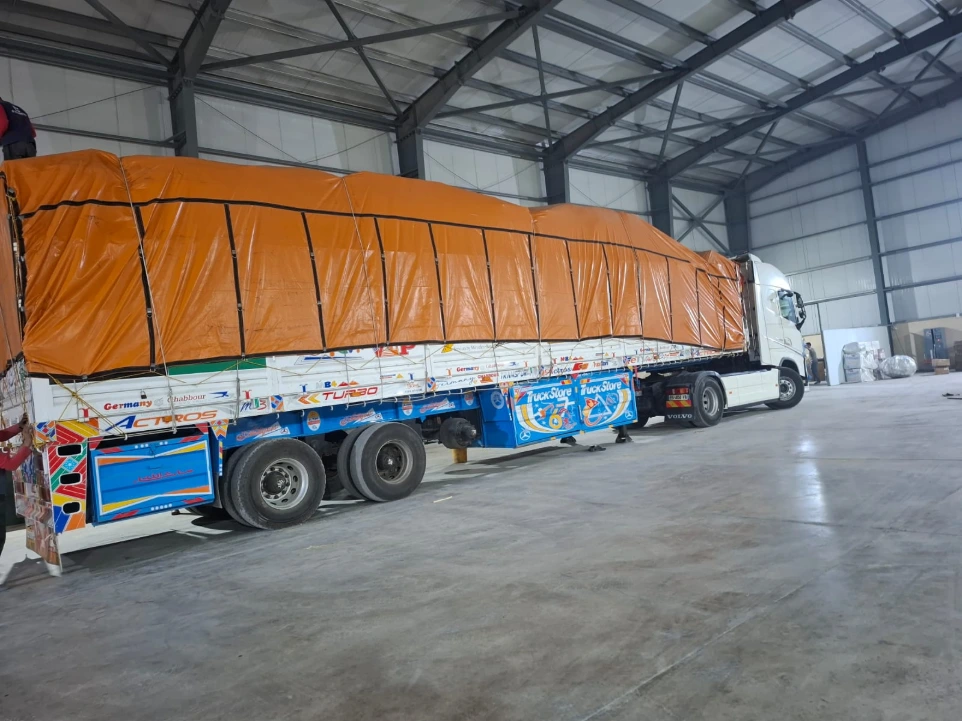 شاحنات علي اعل مستوي